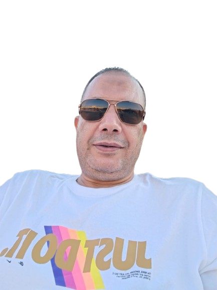 محمد حسانين معلم قدرات في جدة